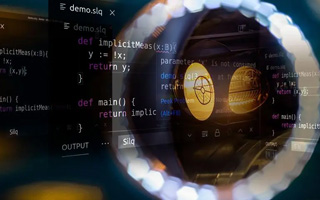 桦甸 ,php声明和调用变量的符号是什么？